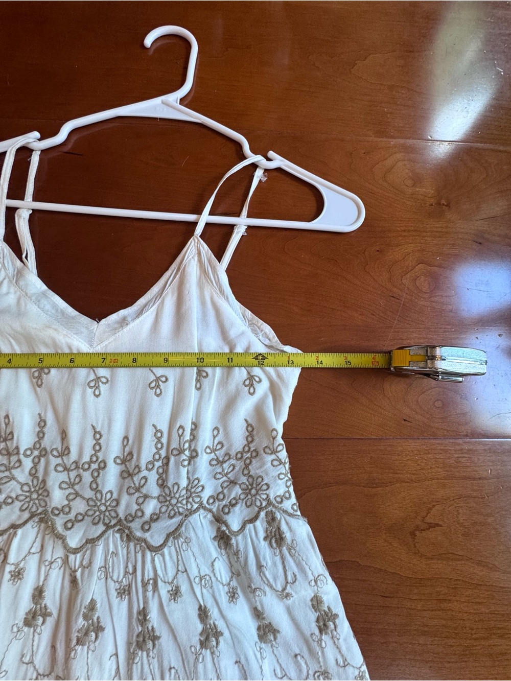 Jessica Simpson Embroidered White Tired Mini Dress Spaghetti Straps size S - Picture 5 of 11